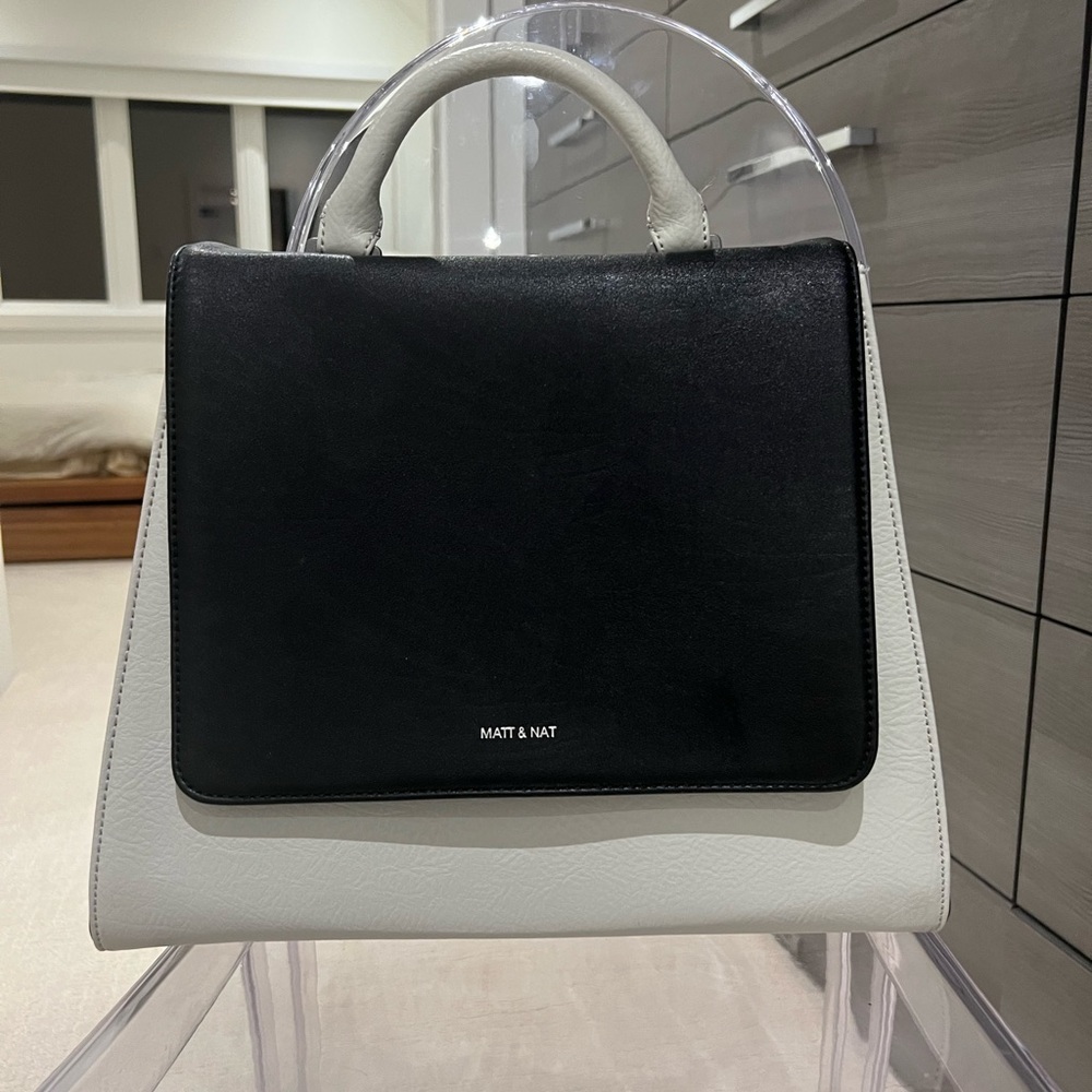 MATT & NAT Black and White Crossbody Bag